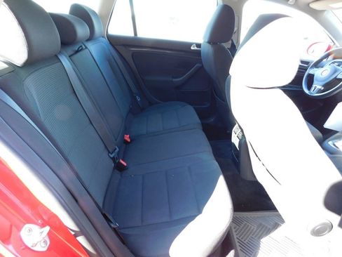 Used 2013 Volkswagen Jetta S image 5