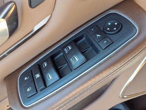 Used 2019 RAM 1500 Limited image 17