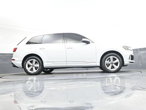 Used 2023 Audi Q7 3.0T Premium w/ Convenience Package AWD/4WD image 33