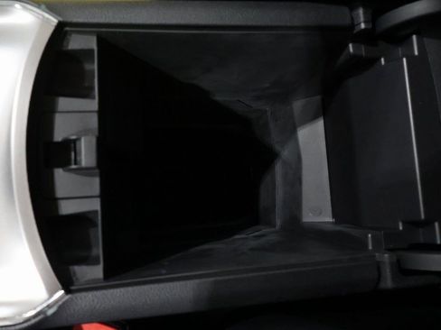 Used 2024 Ford Edge Titanium image 35