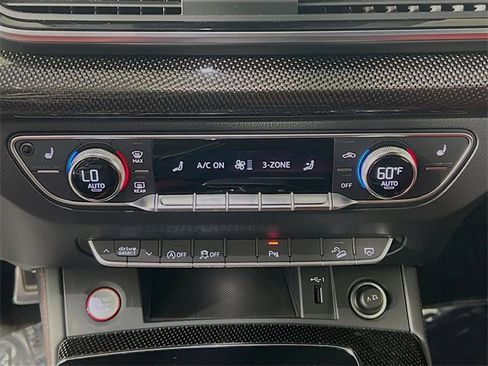 Used 2021 Audi SQ5 Premium Plus image 22