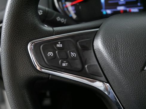 Used 2017 Chevrolet Cruze LT w/ Sun And Sound Package FWD image 27