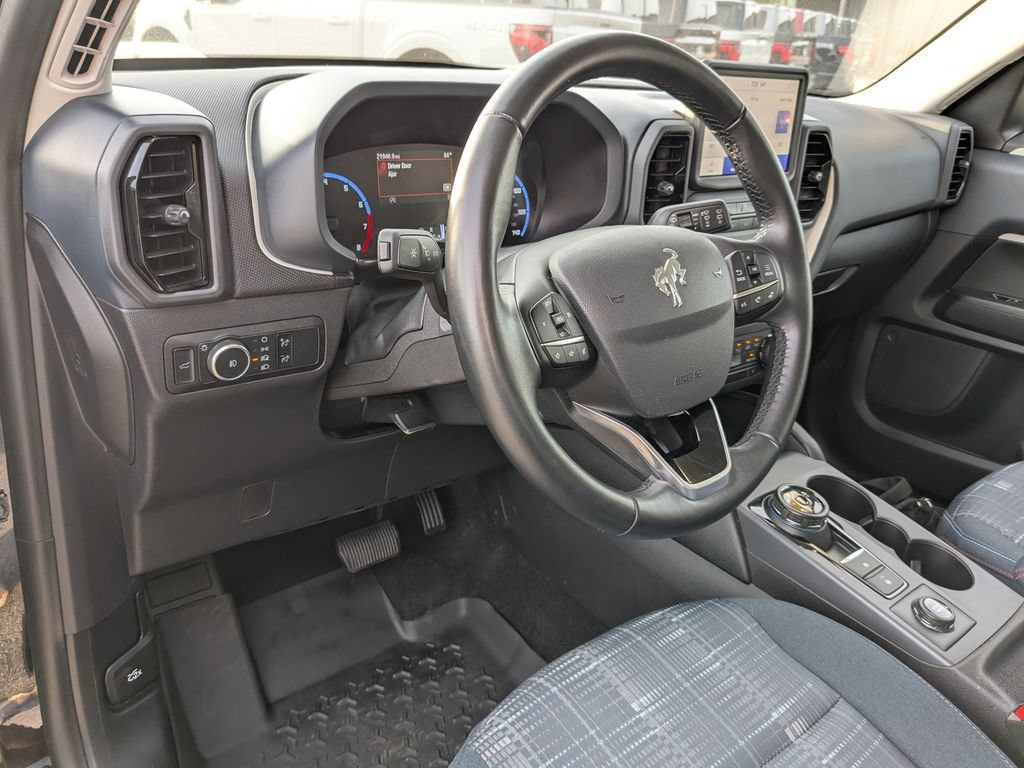 Used 2024 Ford Bronco Sport Heritage w/ Heritage Convenience Package AWD/4WD image 2