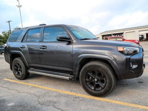 Certified 2023 Toyota 4Runner SR5 RWD image 7