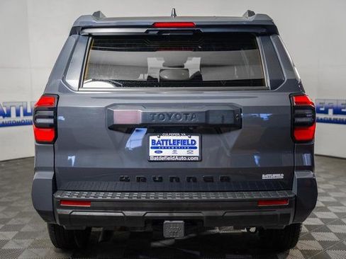 Used 2025 Toyota 4Runner SR5 image 5