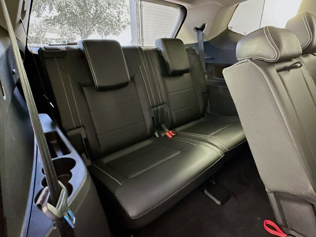 Used 2023 Volkswagen Atlas SE w/ Black Wheel Package FWD image 26