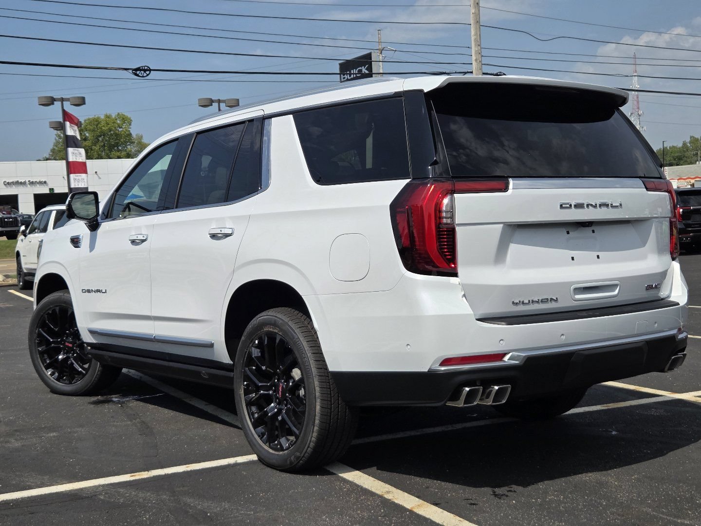 New 2026 GMC Yukon Denali w/ Sun & Power Step Package AWD/4WD image 18