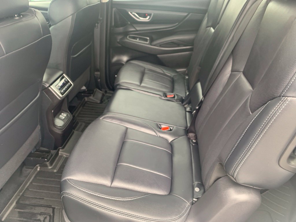 Used 2024 Subaru Ascent Limited w/ Technology Package AWD/4WD image 18