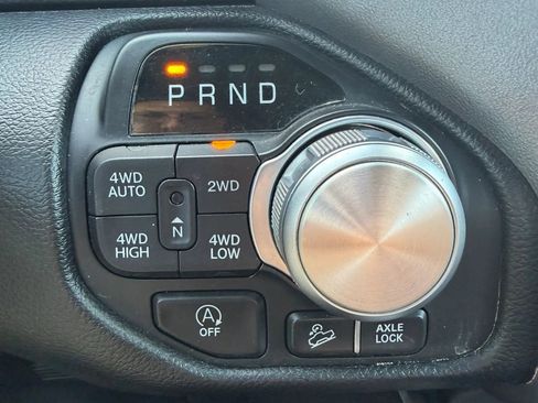 Used 2021 RAM 1500 Laramie AWD/4WD image 16