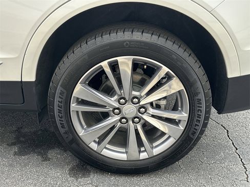 Used 2025 Cadillac XT5 Premium Luxury image 20