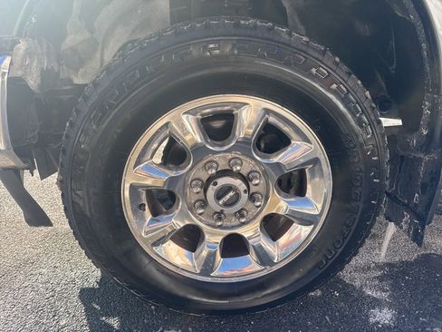 Used 2020 Ford F350 Lariat w/ Lariat Ultimate Package image 10