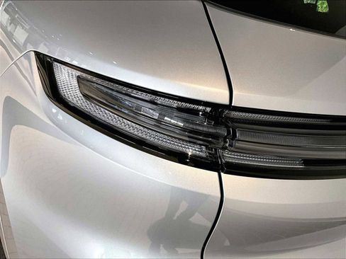 New 2026 Porsche Cayenne E-Hybrid image 31