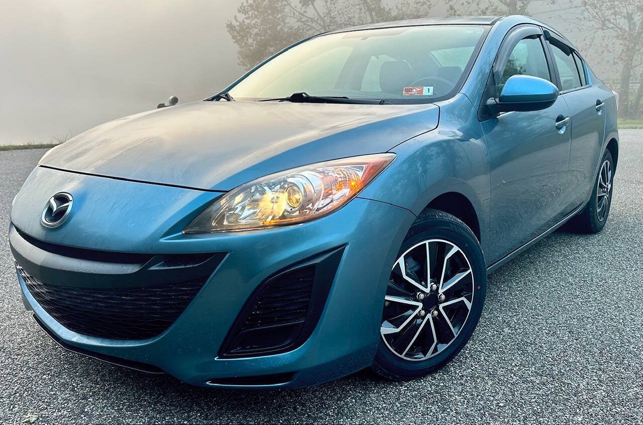 Used 2011 MAZDA MAZDA3 i Sport FWD image 2