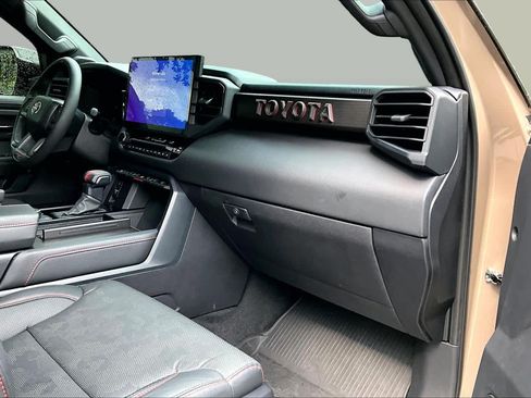 Used 2025 Toyota Sequoia TRD Pro AWD/4WD image 19