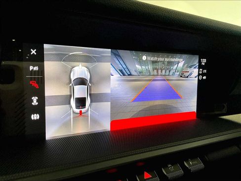 Used 2024 Porsche 911 Carrera S w/ Sport Package image 28