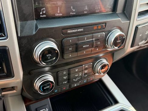 Used 2019 Ford F250 King Ranch w/ King Ranch Ultimate Package AWD/4WD image 25
