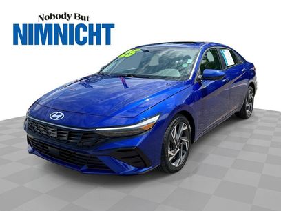 Used 2025 Hyundai Elantra SEL