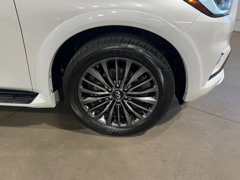 Used 2024 INFINITI QX80 Sensory image 48