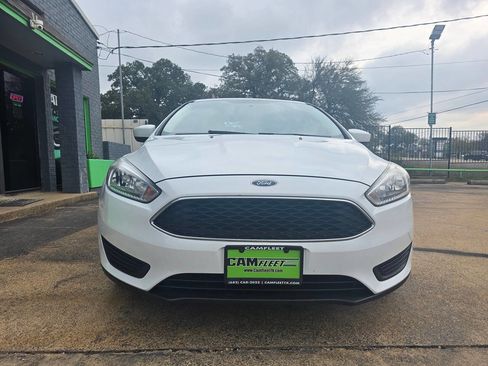 Used 2018 Ford Focus SE image 7
