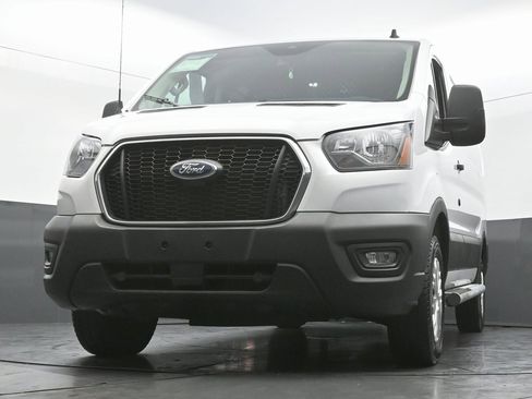 Used 2024 Ford Transit 250 Low Roof w/ Exterior Upgrade Package image 42