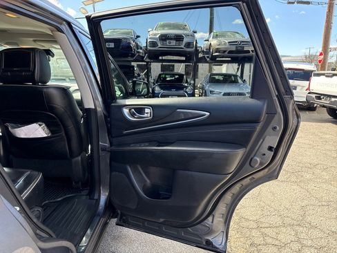 Used 2017 INFINITI QX60 AWD w/ Premium Plus Package image 13