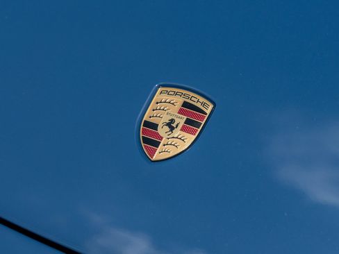 Certified 2025 Porsche Taycan AWD/4WD image 17