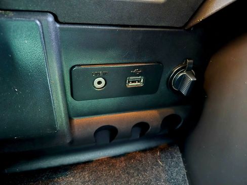 Used 2014 Ford Mustang Premium image 18