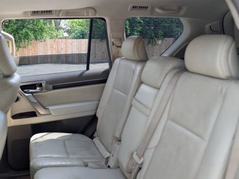 Used 2015 Lexus GX 460 Luxury AWD/4WD image 14