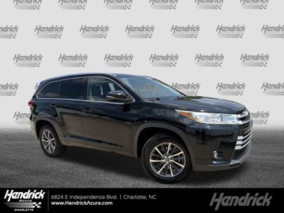 Used 2017 Toyota Highlander XLE