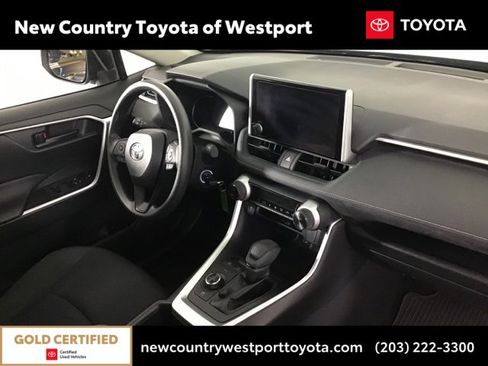 Certified 2023 Toyota RAV4 LE image 21