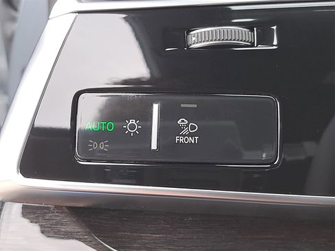 New 2026 Audi Q8 Premium Plus image 29