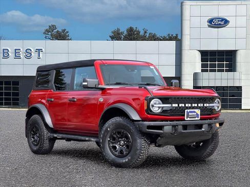 Used 2024 Ford Bronco Wildtrak image 15