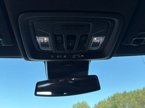 Used 2022 GMC Sierra 1500 AT4 image 26