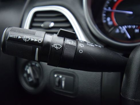 Used 2019 Dodge Journey GT AWD/4WD image 31