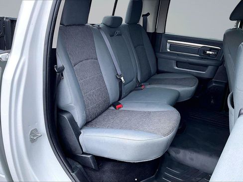 Used 2017 RAM 2500 SLT AWD/4WD image 27