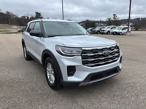 New 2026 Ford Explorer Active image 6