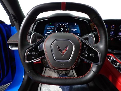 Used 2022 Chevrolet Corvette Stingray Premium Cpe w/ Z51 Performance Package RWD image 28