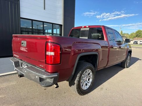 Used 2017 GMC Sierra 1500 SLE w/ SLE Value Package AWD/4WD image 6