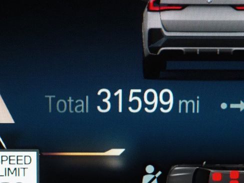 Used 2023 BMW X1 xDrive28i w/ M Sport Line w/ Premium Package image 23