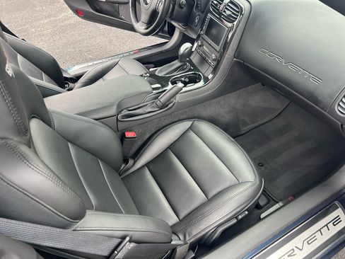 Used 2013 Chevrolet Corvette Grand Sport w/ 2LT Preferred Equipment Group image 15