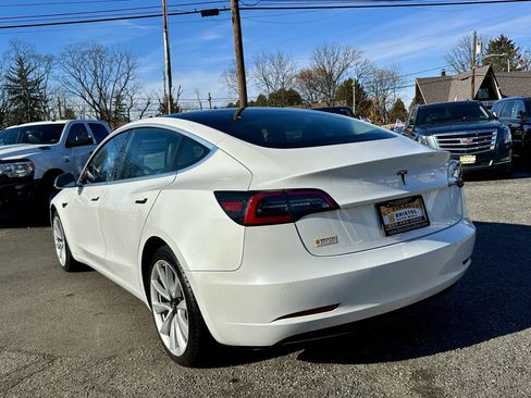 Used 2020 Tesla Model 3 Standard Range Plus image 3