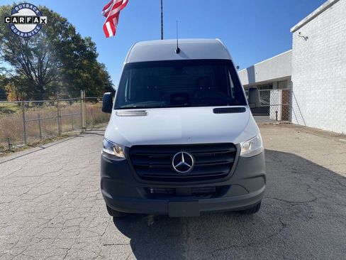 Used 2025 Mercedes-Benz Sprinter 2500 image 7