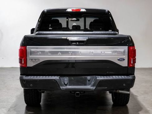 Used 2015 Ford F150 Platinum w/ Equipment Group 701A Luxury AWD/4WD image 11