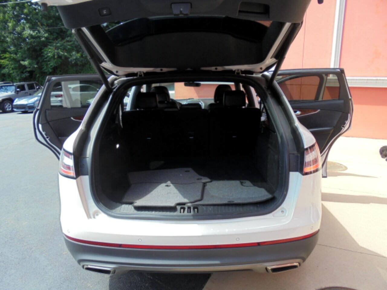 Used 2019 Lincoln Nautilus Select AWD/4WD image 28