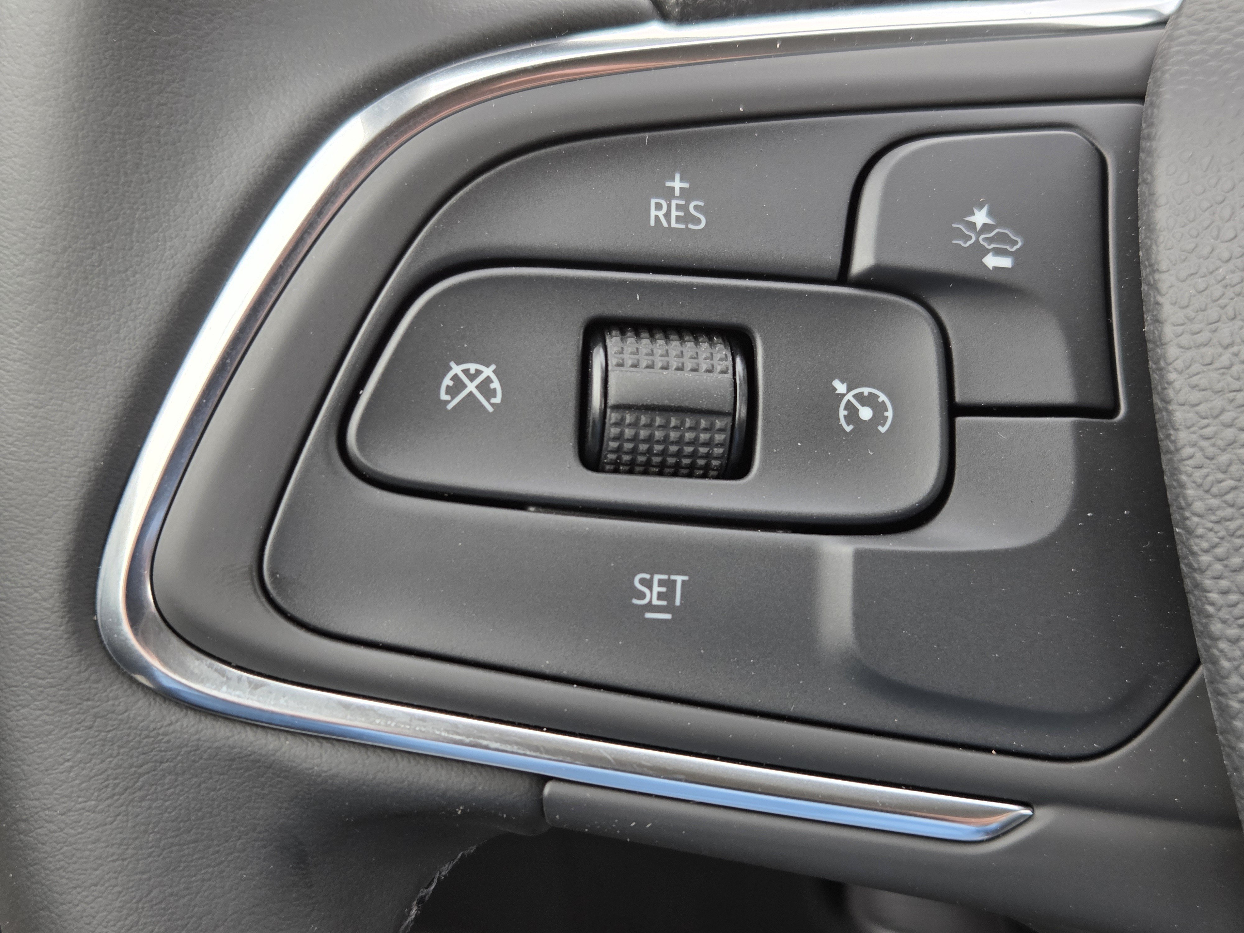 New 2026 Buick Encore GX Sport Touring w/ Advanced Technology Package FWD image 15