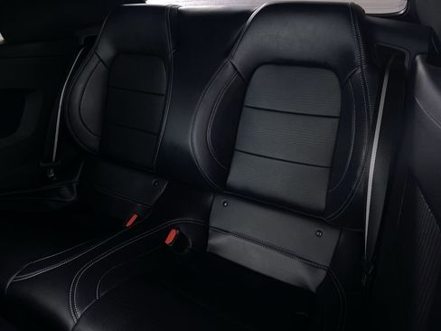 Used 2024 Ford Mustang GT Premium image 13