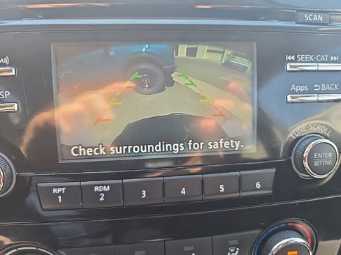 Used 2016 Nissan Rogue S w/ Appearance Package AWD/4WD image 21
