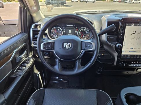 Used 2024 RAM 2500 Laramie AWD/4WD image 12