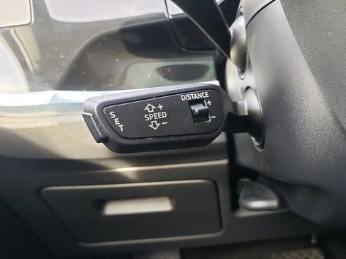 Used 2022 Audi Q3 2.0T Premium Plus w/ Premium Plus Package AWD/4WD image 23