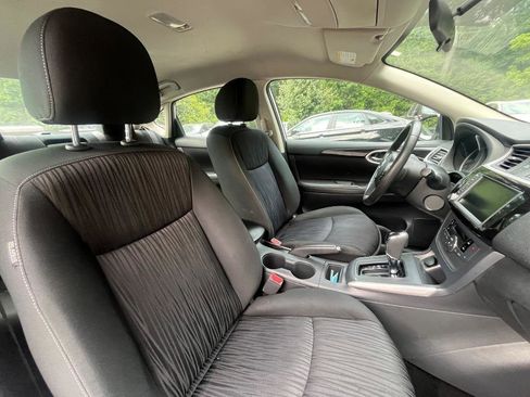 Used 2019 Nissan Sentra SV FWD image 36